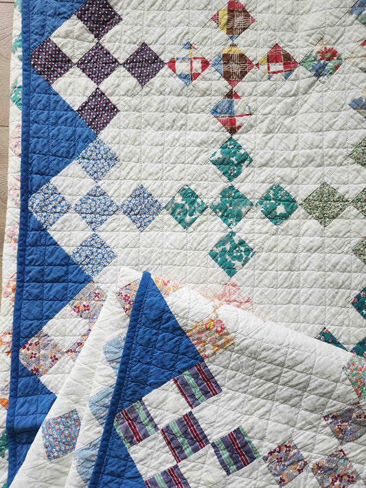 Antique Depression Era Irish Chain Quilt c. 1930s-1940s