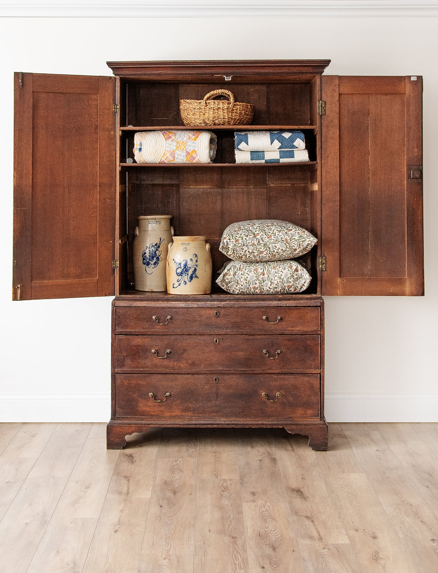 Antique Georgian Linen Press | 18th Century Wardrobe