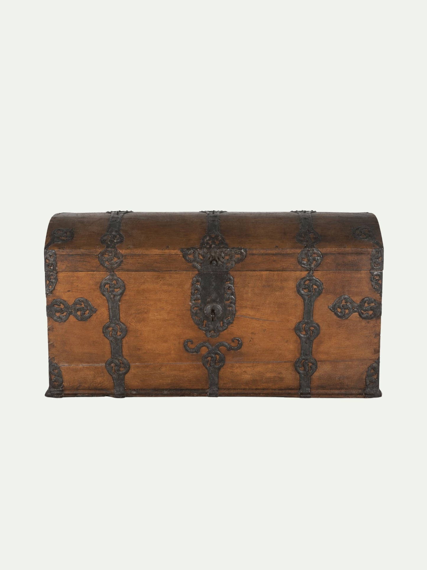 18th-Century Baroque Dome-Top Bridal Trunk with Original Key | Denmark