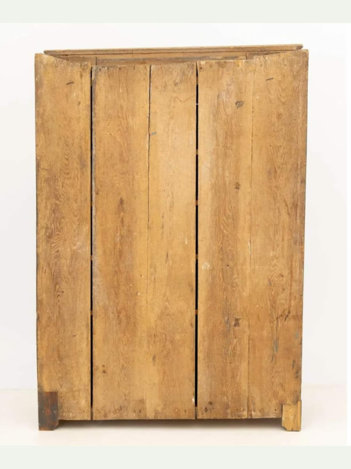 Wooden Back of Pine Cabinet 