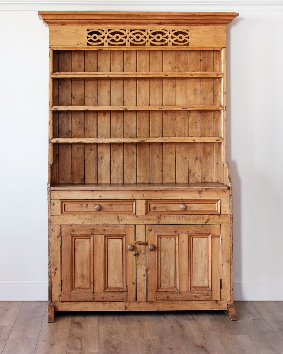 pine welsh dresser with pierced fretwork
