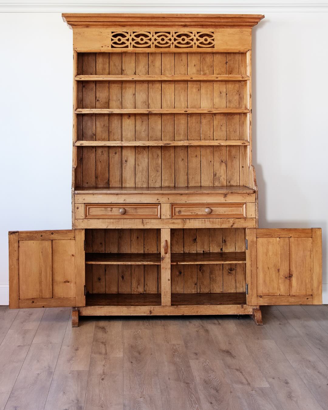 pine welsh dresser with pierced fretwork