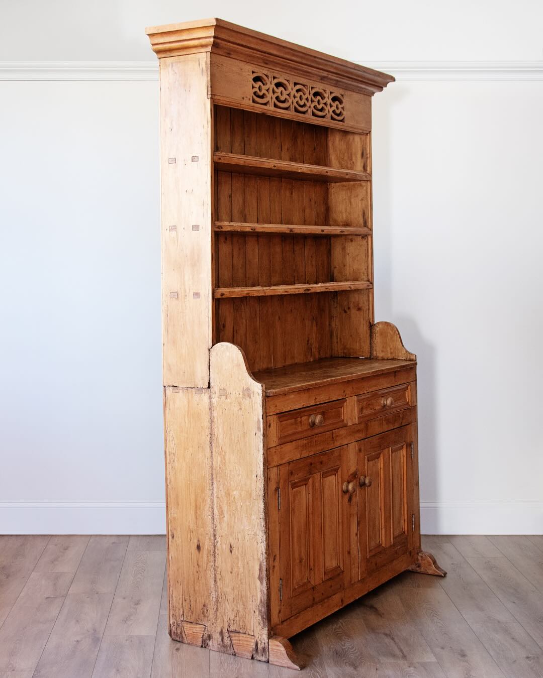 pine welsh dresser with pierced fretwork