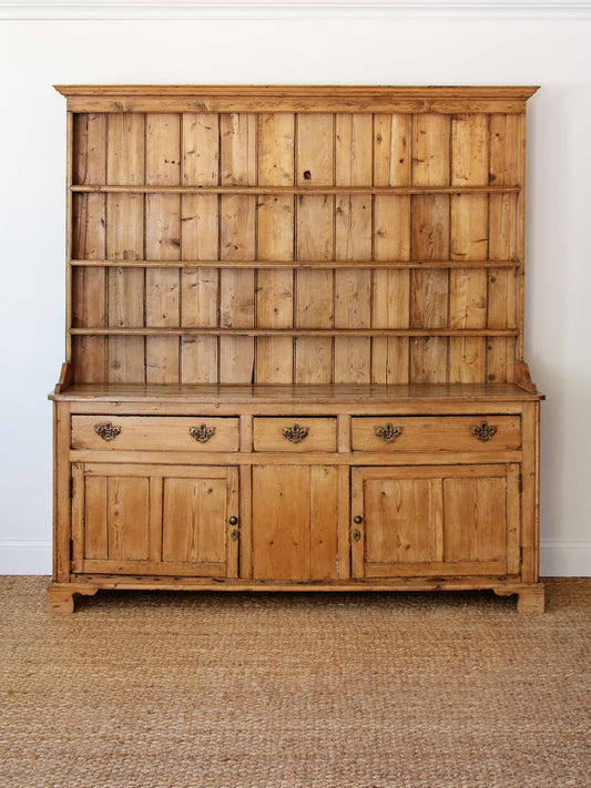 Antique English Pine Welsh Dresser with Open Plate Rack, c. 1880–1900