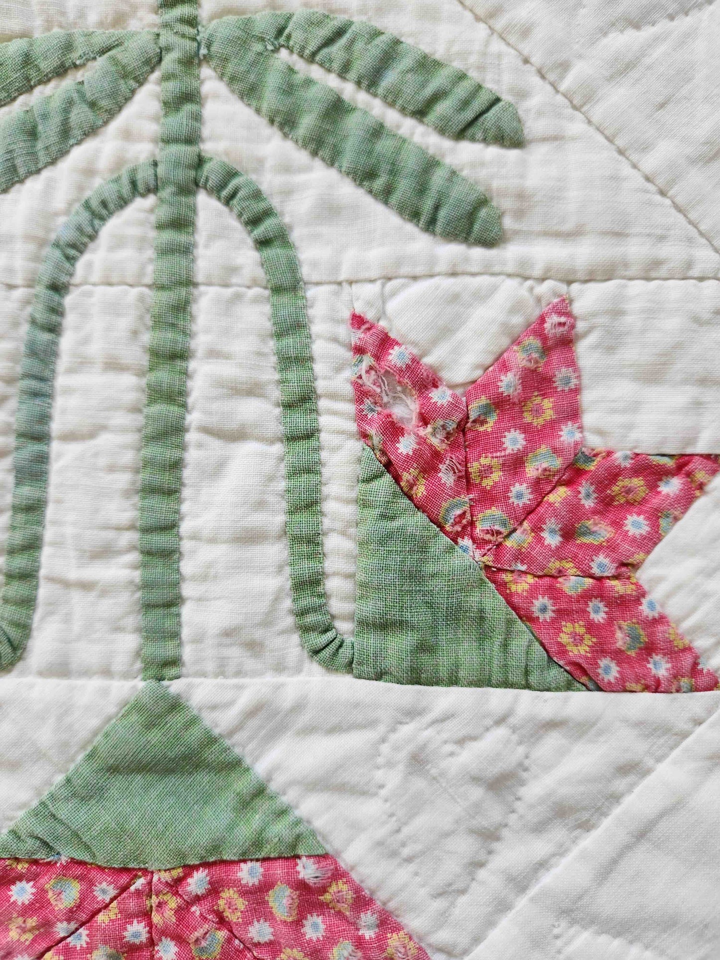 Antique Hand Appliquéd Floral Quilt c. 1880–1920 | Folk Art Tulip Pattern