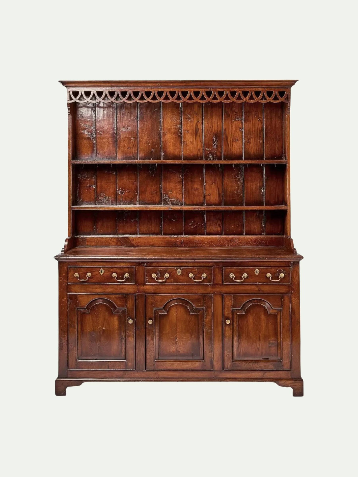 Early 19th-Century English Oak Welsh Cupboard With Open Plate Rack | Ca. 1800–1820
