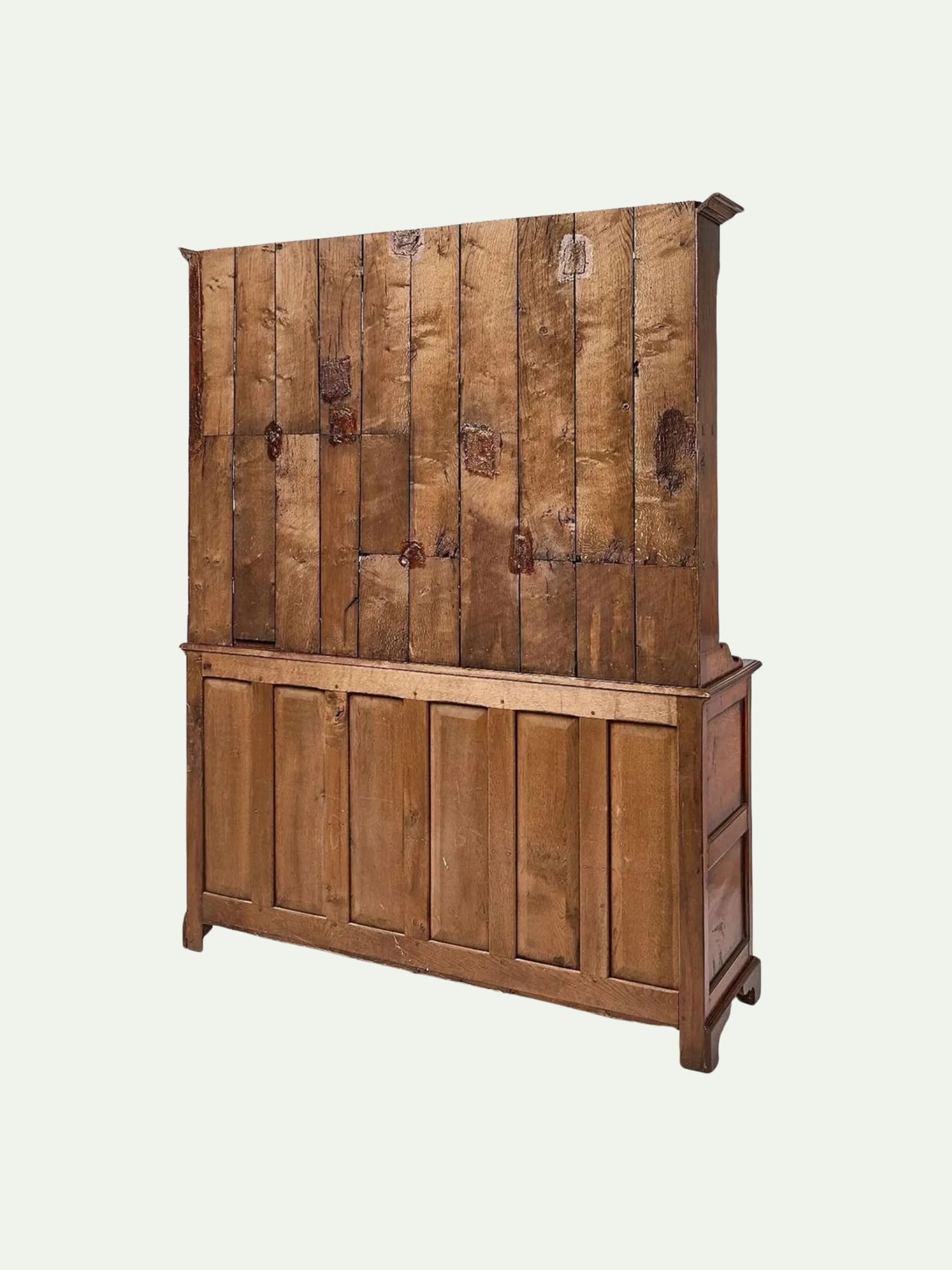 Early 19th-Century English Oak Welsh Cupboard With Open Plate Rack | Ca. 1800–1820