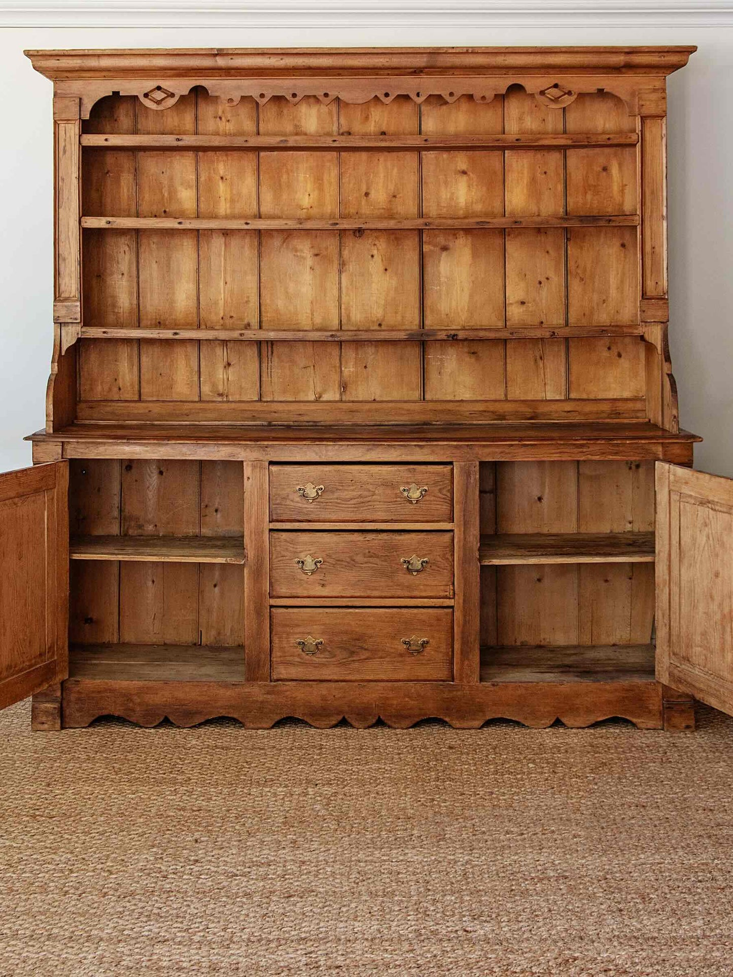 Antique English Pitch Pine Welsh Dresser | ca. 1890s